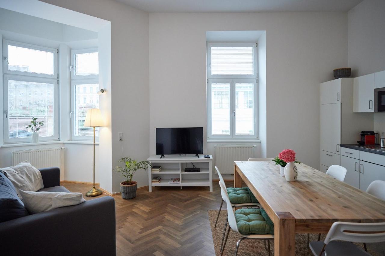 Beautiful Restored - Close To Metro - II Vienna Exterior photo