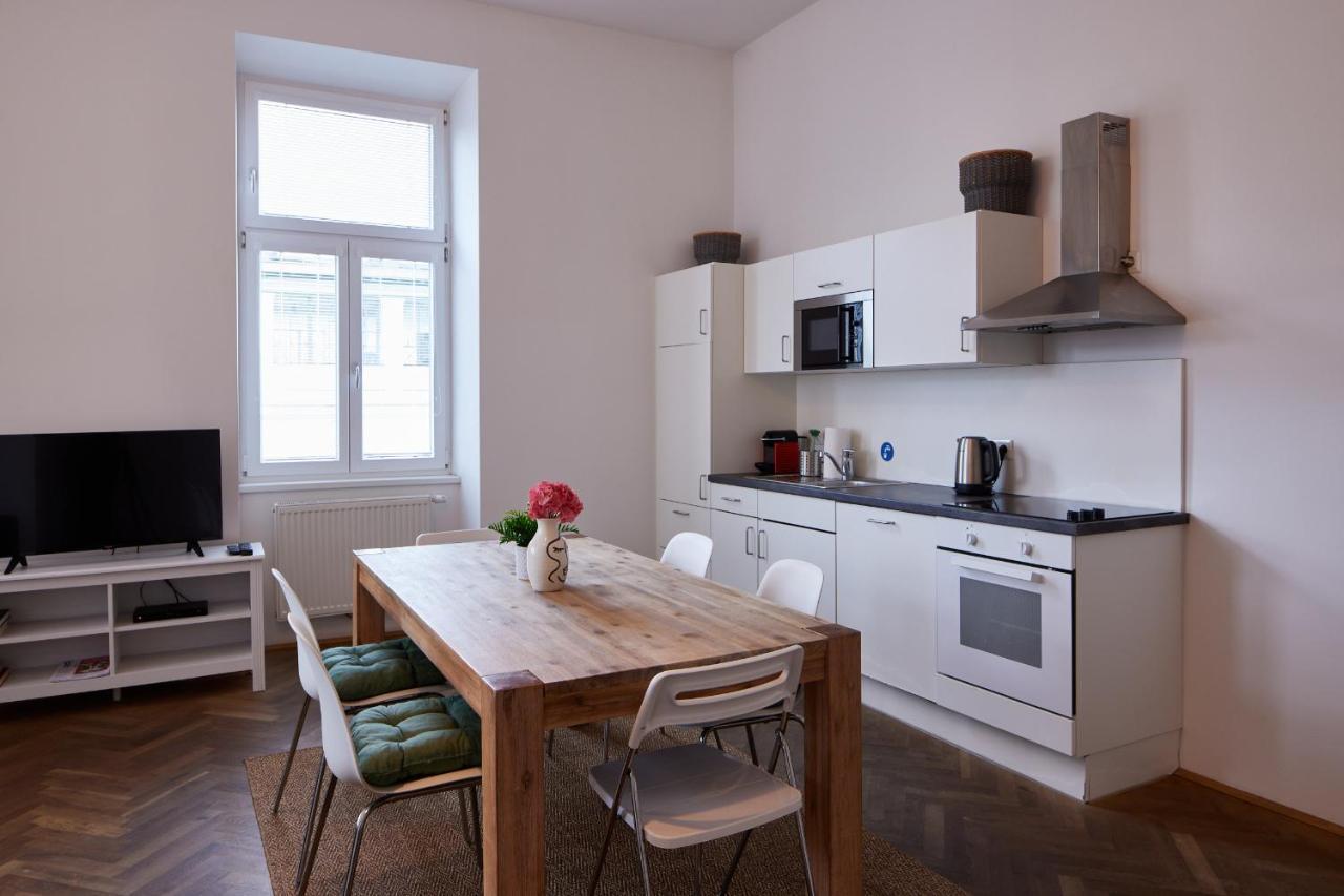 Beautiful Restored - Close To Metro - II Vienna Exterior photo