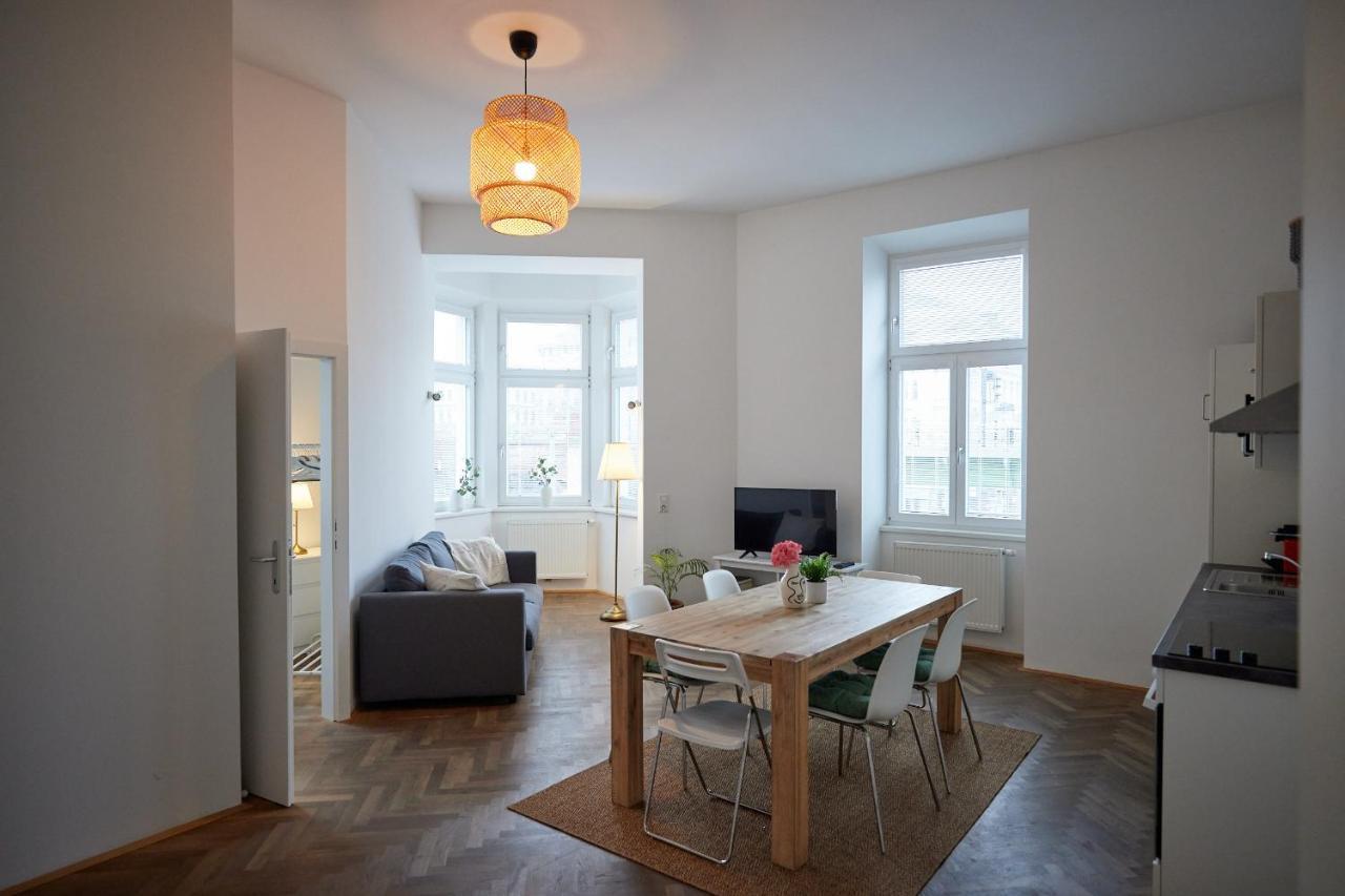Beautiful Restored - Close To Metro - II Vienna Exterior photo