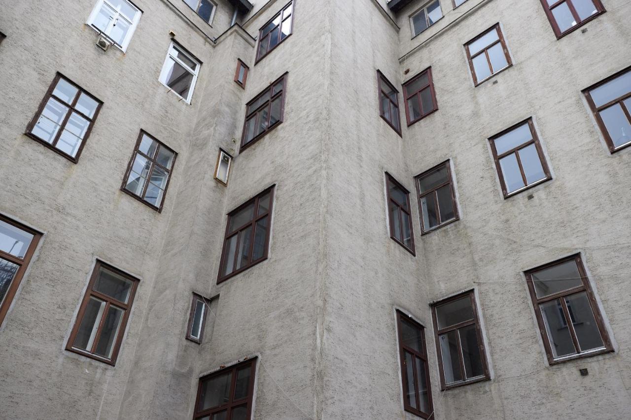 Beautiful Restored - Close To Metro - II Vienna Exterior photo